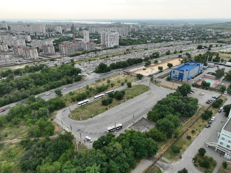 Волгоградский губернатор заставил чиновников пешком дойти до больничного городка