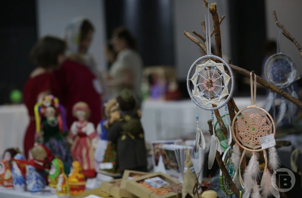 164 мастера представили работы на конкурсе «Туристический сувенир» в Волгограде