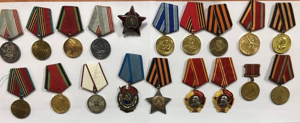 Антиквар пытался продать почти 150 медалей и госнаград в Волгограде