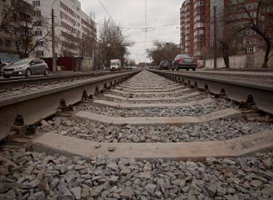 Депутаты гордумы проинспектировали ремонт дорожного покрытия на улице Ангарской