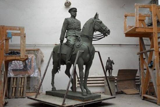 Памятник Маршалу Рокоссовскому установят к юбилею Великой Победы