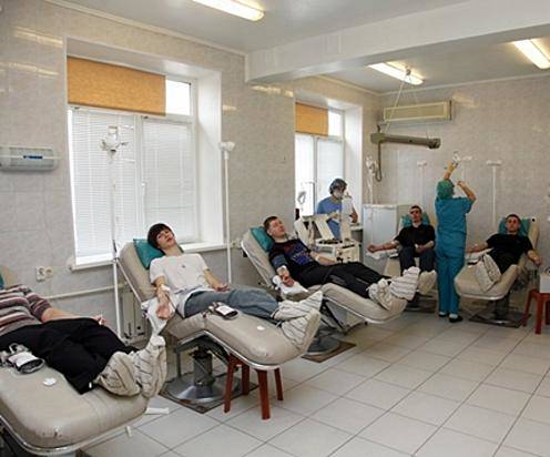 В Волгограде прошел День донорского совершеннолетия