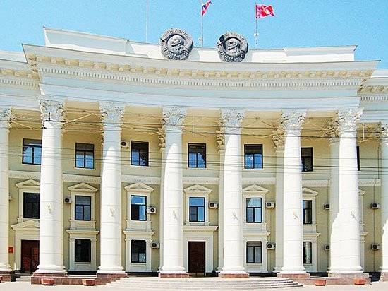 В Волгограде с поста главы областного комитета ТЭК уволен Ренат Акчурин