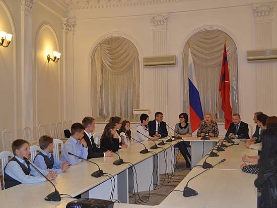 Волгоградские школьники - победители творческого конкурса вернулись из Берлина