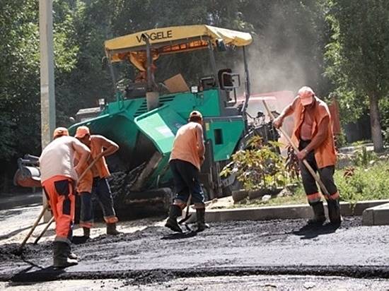 В Волгограде заканчивается обновление внутриквартальных дорог на Тулака