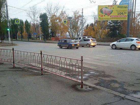 В Волгограде убрали еще один пешеходный переход