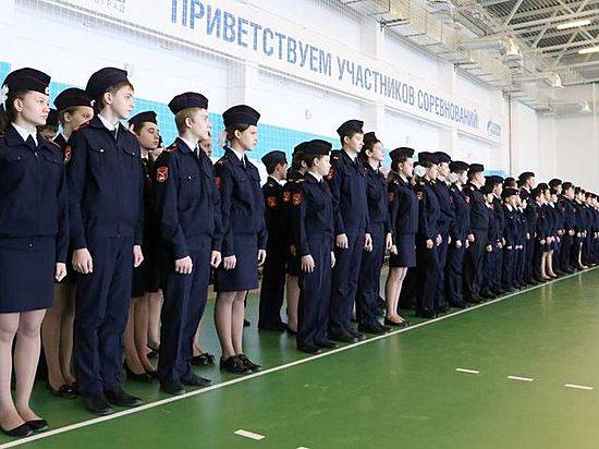 В Волгограде идет спартакиада кадетов полицейских классов