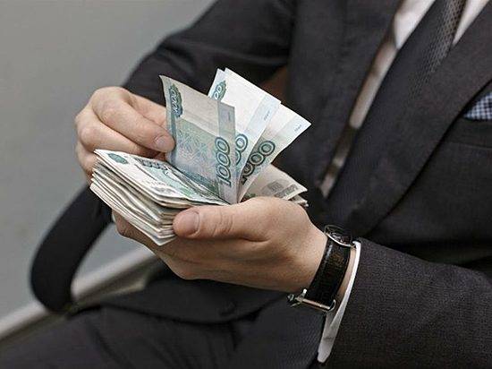 Городские депутаты урезали себе зарплаты
