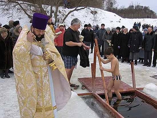 В Дзержинском районе на Крещение можно будет окунуться как в купель, так и в подогреваемый бассейн