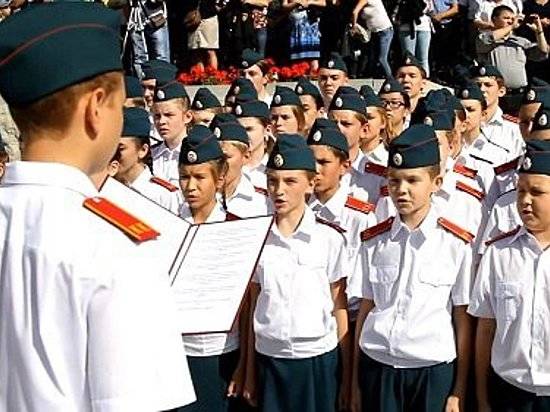 Кадеты волгоградских школ поборются между собой за звание лучших