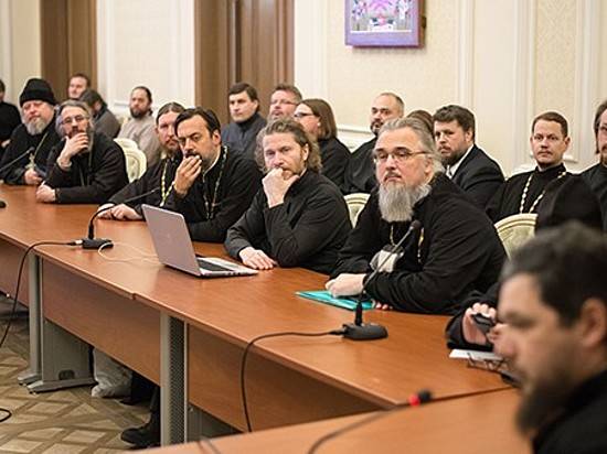 Доктор медицинских наук в Волгограде расскажет священникам об общении с беременными