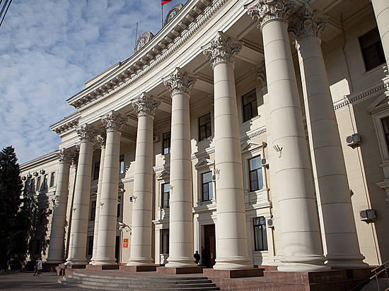 Администрация Волгоградской области сократила свой штат на 113 единиц