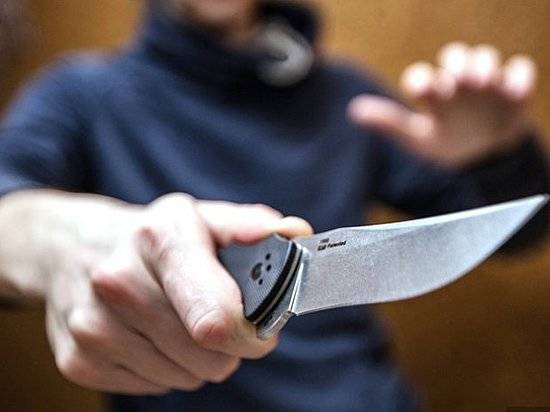 Под Волгоградом арестовали детдомовца и безработного за налет на продуктовый магазин