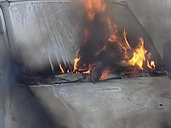 В Волгоградской области продолжают загораться автомобили из-за замыкания проводки