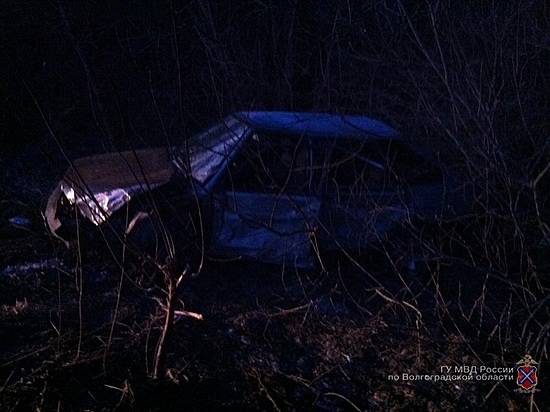 Под Волгоградом 26-летний водитель на «девятке» врезался в «Камаз»