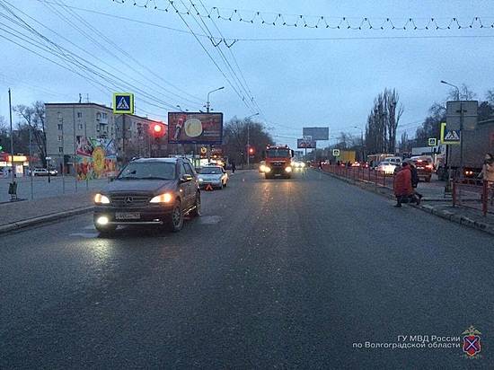 На юге Волгограда «Мерседес Бенц» сбил 7-летнего мальчика на «зебре»