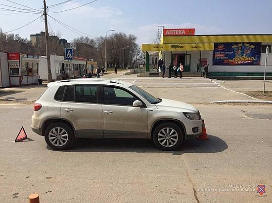 На западе Волгограда кроссовер сбил 8-летнюю девочку