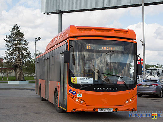 В Волгограде новые оранжевые автобусы «Волгобаса» вышли на маршруты №2, 6 и 21