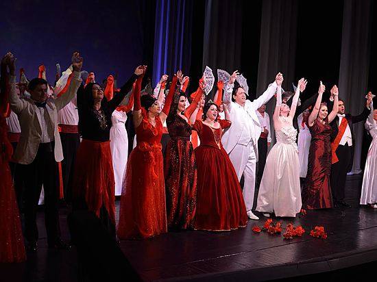 «Царицынская опера» завершит юбилейный театральный сезон уникальным  гала-концертом