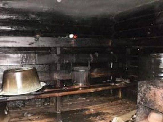 Волгоградец едва не сгорел в собственной бане