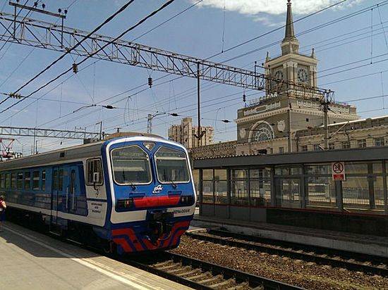 В Волгоградской области с 14 июля изменится расписание движения пригородных поездов