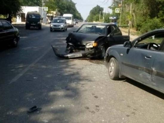 В Волгограде в аварии пострадала 19-летняя девушка