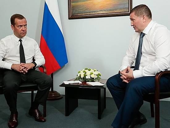В Волгограде Дмитрий Медведев и Андрей Бочаров обсудили состояние дорог и проблемы агропромышленного сектора