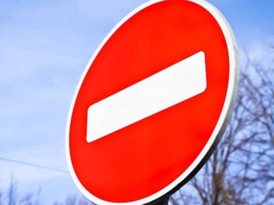 В Волгограде до конца сентября перекрыли движение на верхней террасе набережной