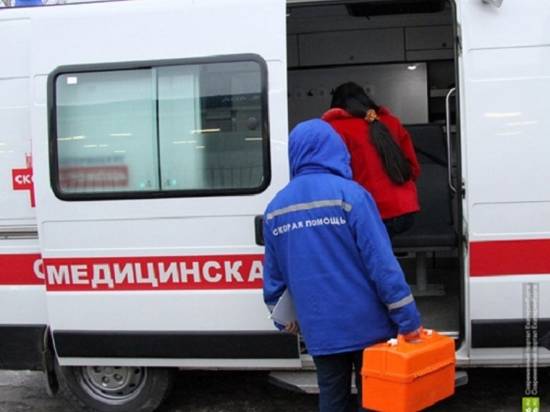 Лишенный прав водитель погиб, протаранив фуру на трассе под Волгоградом