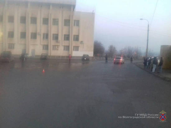 В Волгограде задержали автоледи, сбившую девушку у ВолГУ