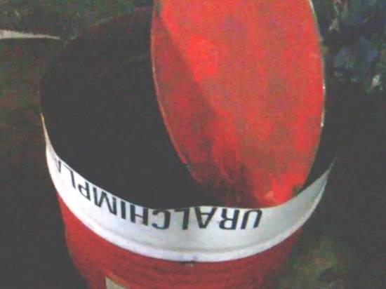 В камышинскую колонию пытались провезти карты в бочках с двойным дном