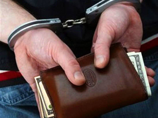 В Волжском псевдоэлектрик «заработал» на местном жителе более 20 тысяч рублей