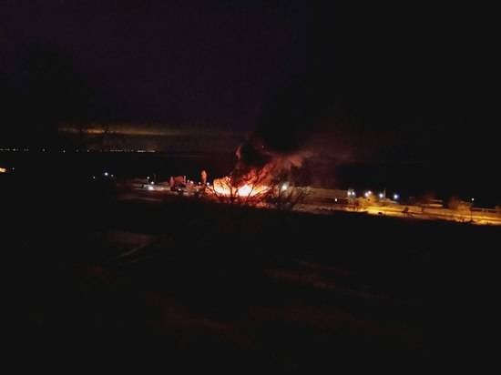 Волгоградцы приняли возгорание ангара за пожар в ресторане «Миля»