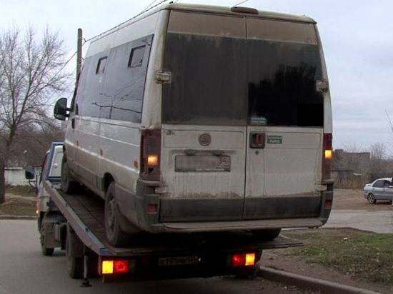 В Волгограде маршрутки № 15с и 59з сняли с рейсов как небезопасные для пассажиров
