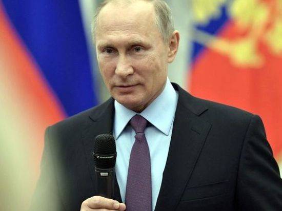ЦИК России приняла к рассмотрению документы Владимира Путина