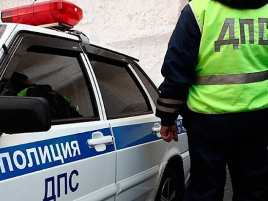 В Волгограде две маршрутки не поделили дорогу