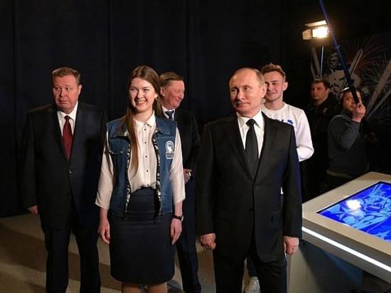 Владимира Путина зарегистрировали в качестве кандидата в президенты