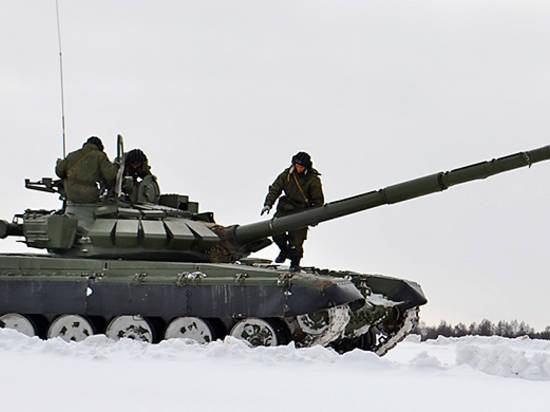 На полигоне под Волгоградом проверили боеспособность мотострелков