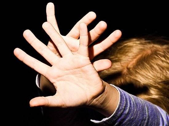 В Николаевске владелец компьютерного клуба растлевал малолетних посетителей