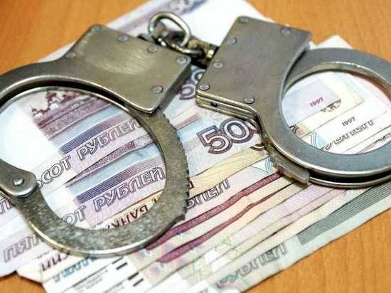 В Еланском районе тракториста посадили в тюрьму на 1,5 года за взятку полицейскому