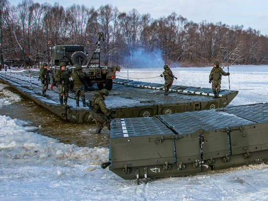 Под Волгоградом военные построят 50-метровую понтонную переправу