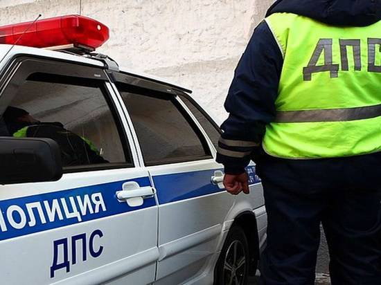 В Волгограде разыскивают сбившую женщину черную «Гранту»