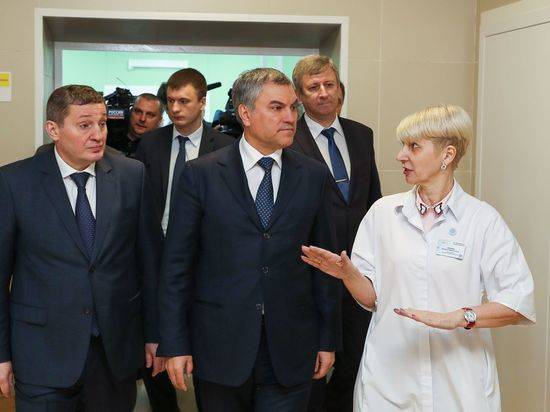 Вячеслав Володин оценил обновленную больницу № 25 и обсудил реализацию задач, поставленных президентом