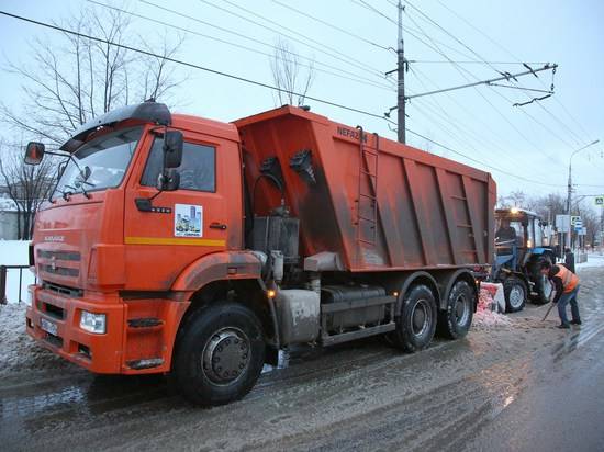 В Волгограде ледяной дождь менялся местами со снегопадом