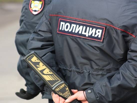 Волгоградец заплатит 8 тысяч рублей за оскорбление астраханского полицейского
