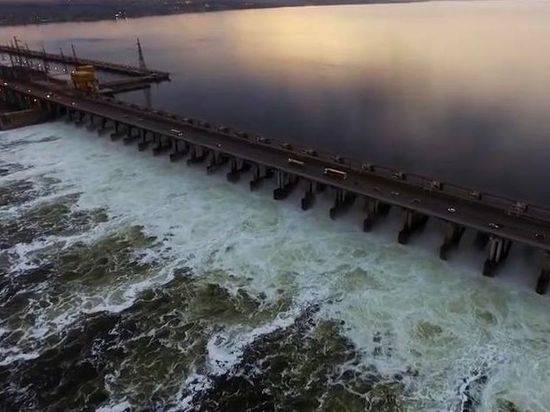 Сегодня Волжская ГЭС в 1,5 раза увеличивает сброс воды