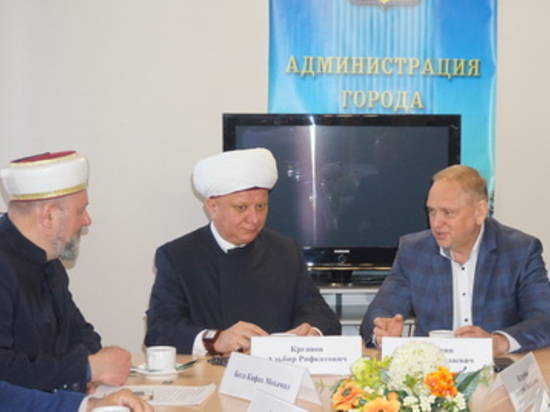 Глава Духовного собрания мусульман России побывал в Волжском