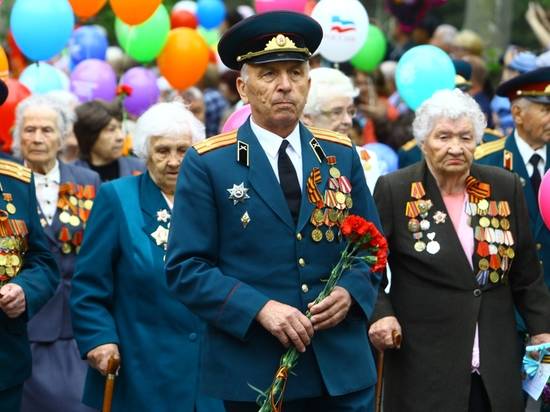 В Волгоградской области ветераны получают выплату к 9 Мая