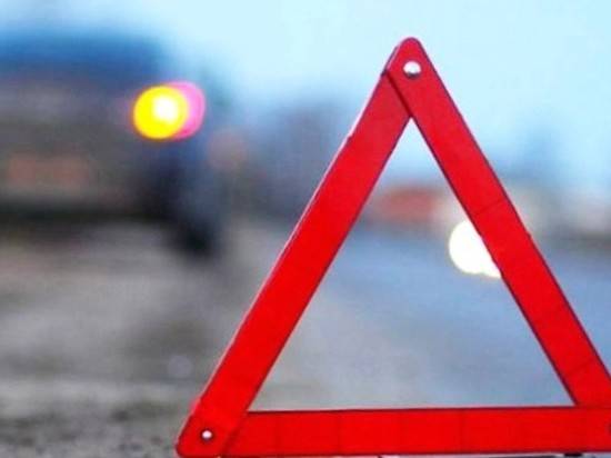 На севере Волгограда «встретились» две отечественные легковушки