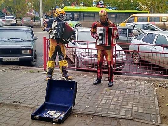 Супергерои из Волгограда дали концерт в Краснодаре